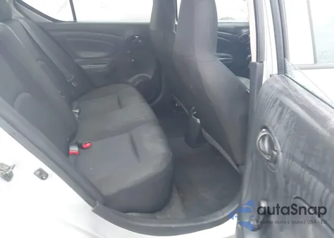 2017 Nissan Versa 1.6 S+ z USA, uszkodzony, nr VIN 3N1CN7AP2HL847509